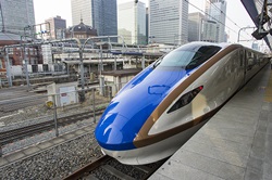 E7系かがやき
